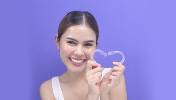 What is the Difference Between Invisalign and NiTime Aligners? What is the Difference Between Invisalign and NiTime Aligners?
