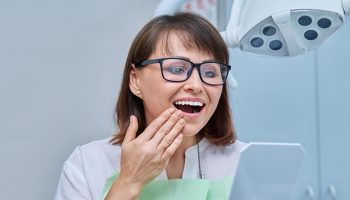 What to Expect Before, During, and After a Dental Crown Treatment