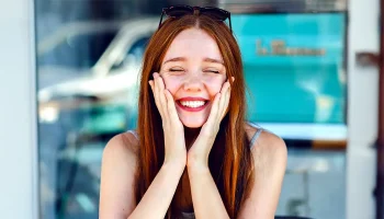 How Teeth Whitening Can Make You Look and Feel Younger